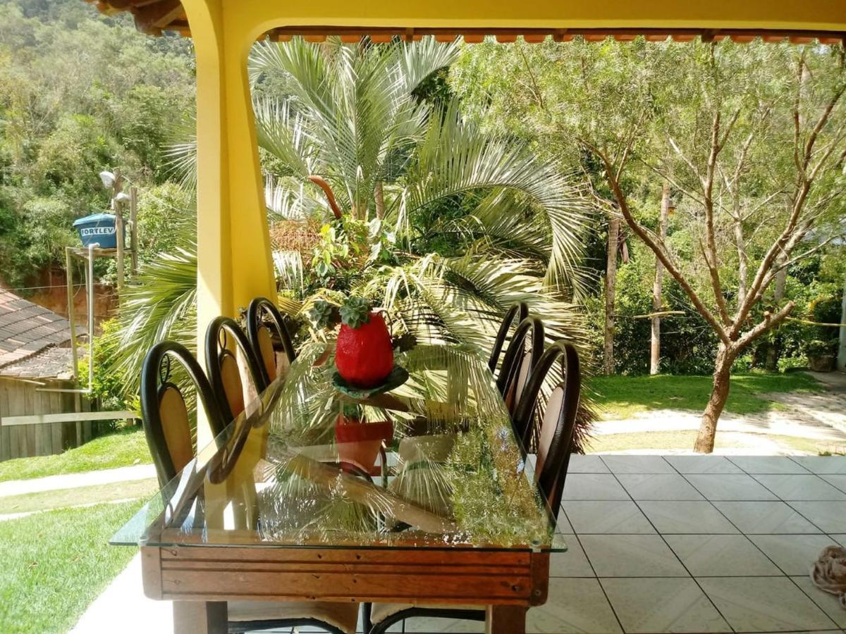 Casa Com Flores Pedra Azul  Eksteriør bilde