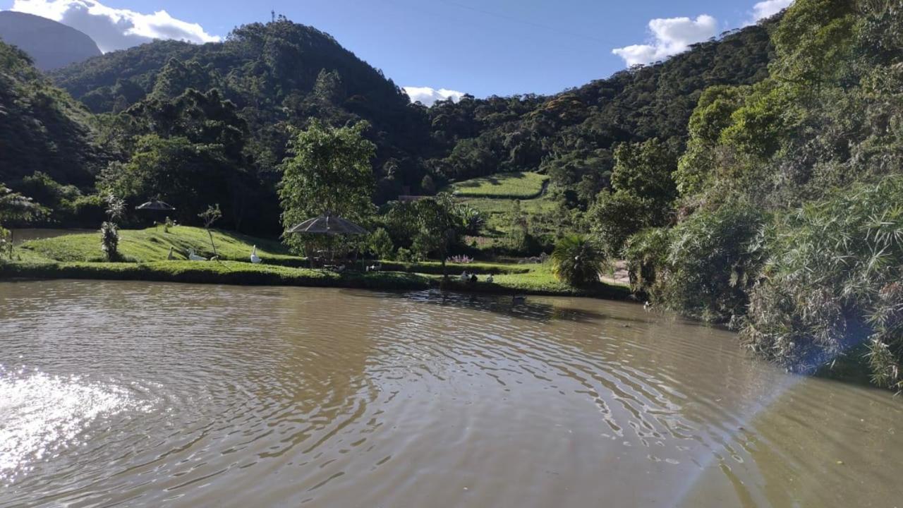 Casa Com Flores Pedra Azul  Eksteriør bilde